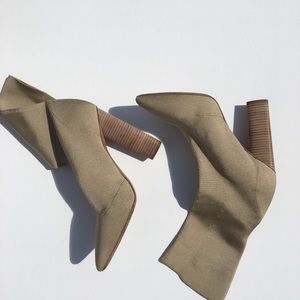 YEEZY KNIT ANKLE BOOTS